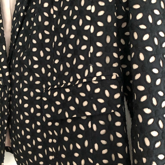 LOFT by Ann Taylor Black and Tan eyelet blazer NWT - Picture 2 of 6